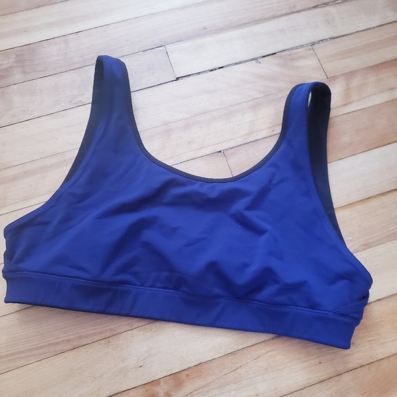 Lululemon Align Reversible Bra *Light Support, A/B Cup - Black/Blue - 10 - Picture 10 of 12
